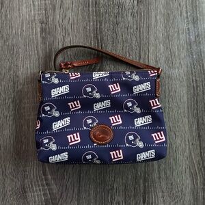Dooney & Bourke New York Giants Top Zip Crossbody Purse nwot